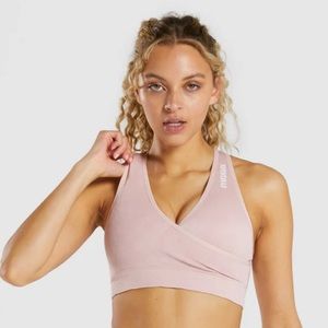 ADAPT CAMO SEAMLESS SPORTS BRA | Light Pink